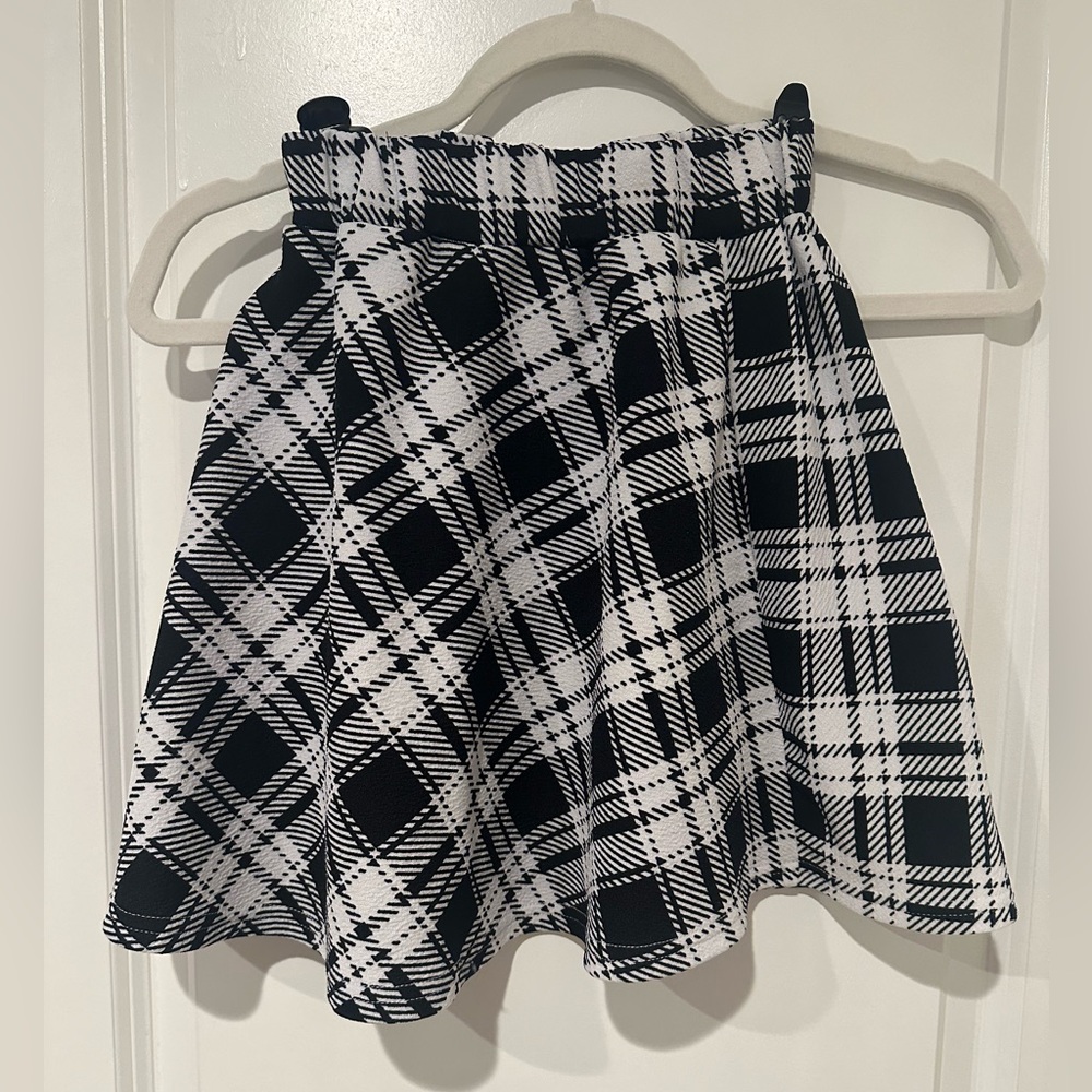 Girls size 11-12 Preppy Plaid Skirt